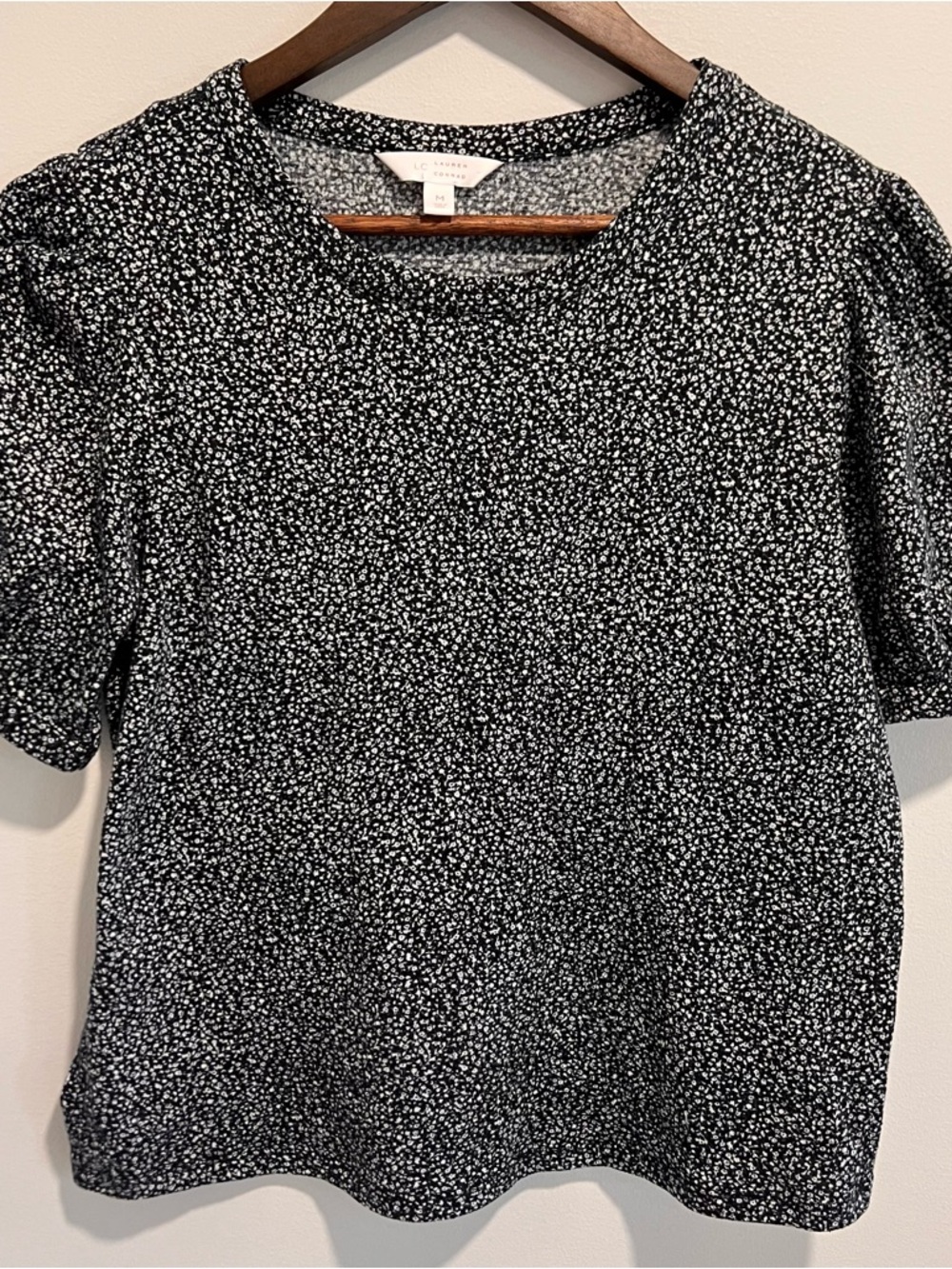 LC Lauren Conrad Black and White Short Sleeve Printed Top